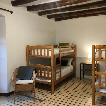 Espai Abadia Hostel *