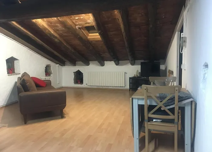 Hostel Espai Abadia La Trilla Argentera